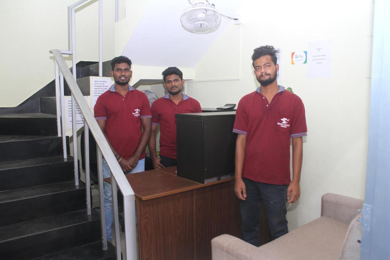 Skyry Hotels T Nagar Chennai Exterior photo