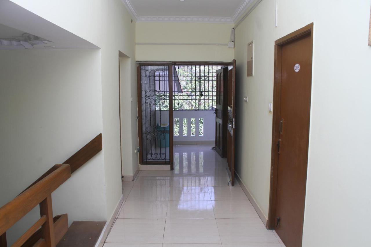Skyry Hotels T Nagar Chennai Exterior photo