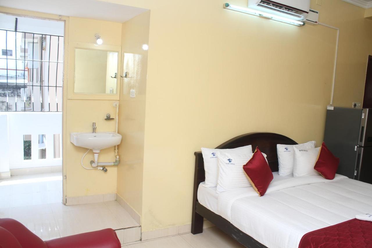 Skyry Hotels T Nagar Chennai Exterior photo