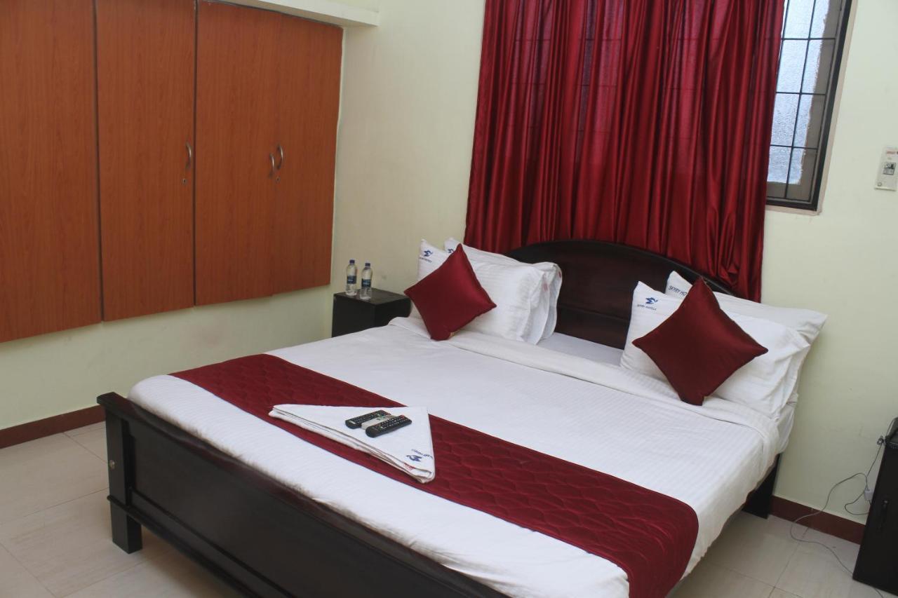 Skyry Hotels T Nagar Chennai Exterior photo