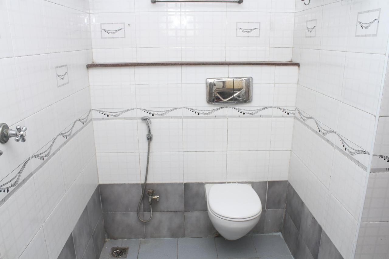 Skyry Hotels T Nagar Chennai Exterior photo