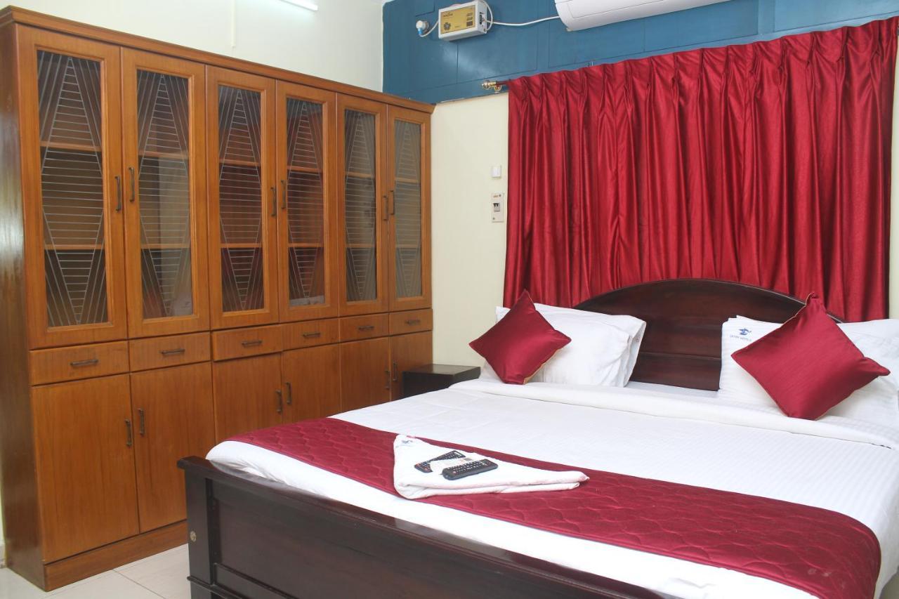 Skyry Hotels T Nagar Chennai Exterior photo