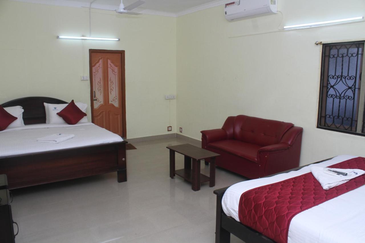 Skyry Hotels T Nagar Chennai Exterior photo